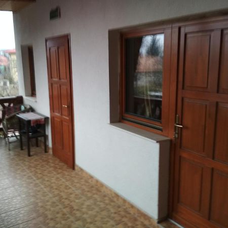 Julia Vendeghaz Apartment Tar Exterior foto